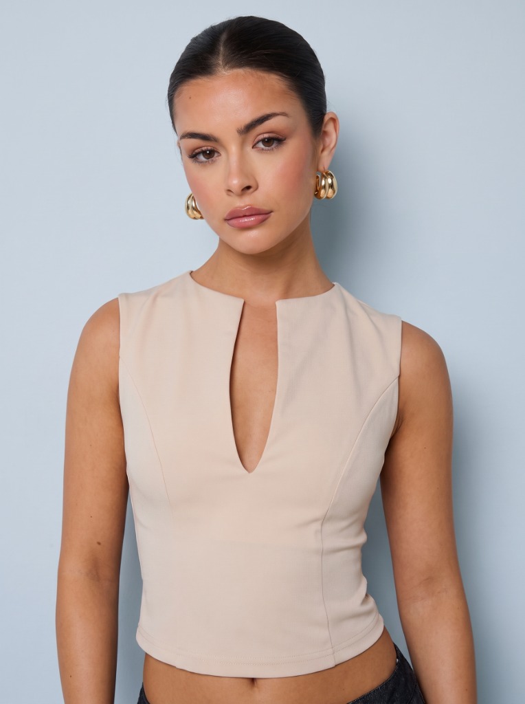 Women's Tops – look 1